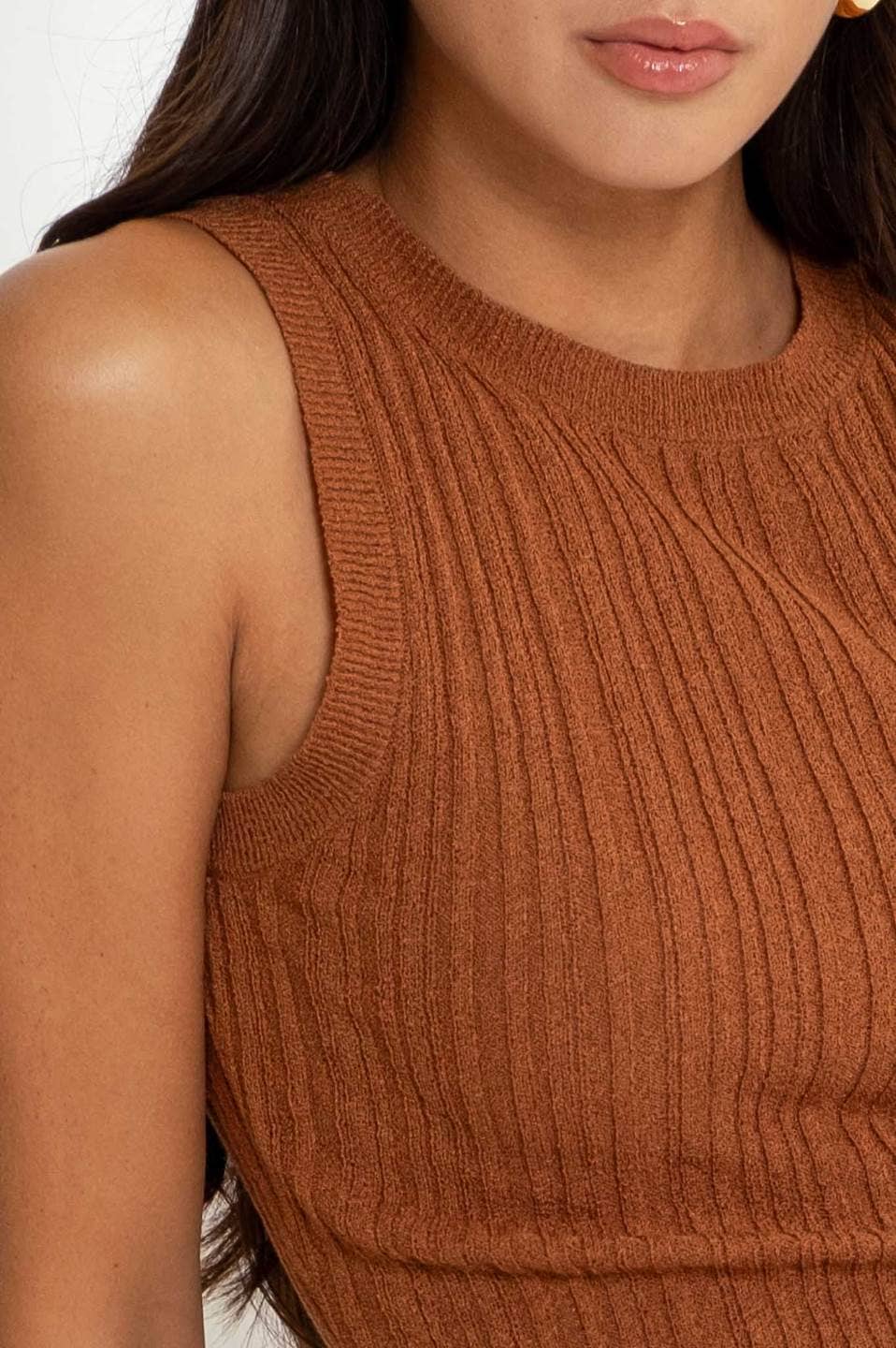 SWEATER KNIT TOP