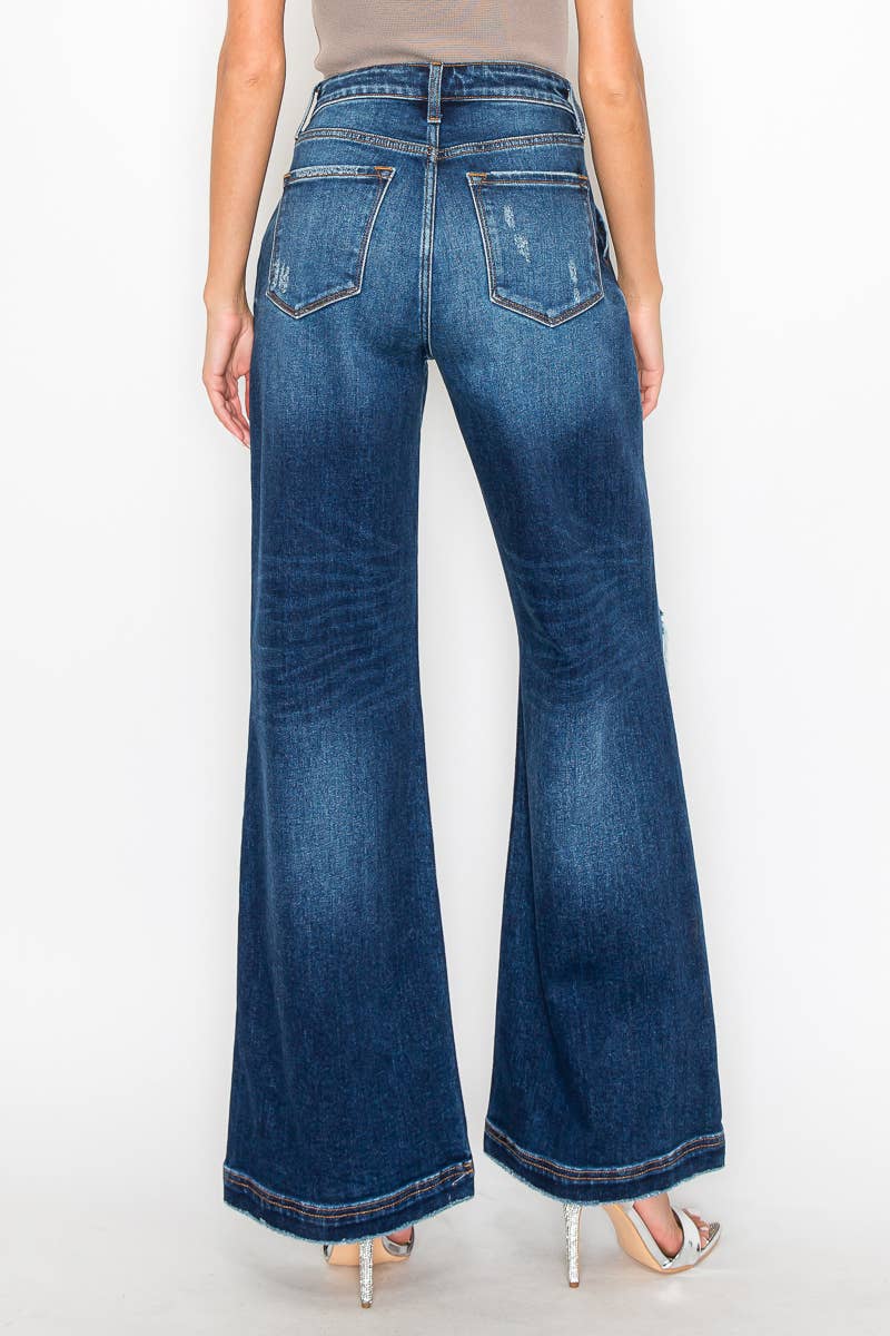 HIGH RISE RELAXED FLARE JEANS