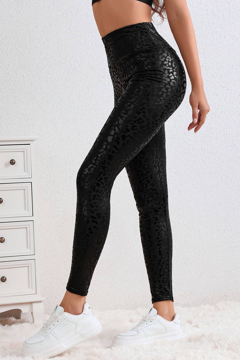 Shiny Leopard Leggings