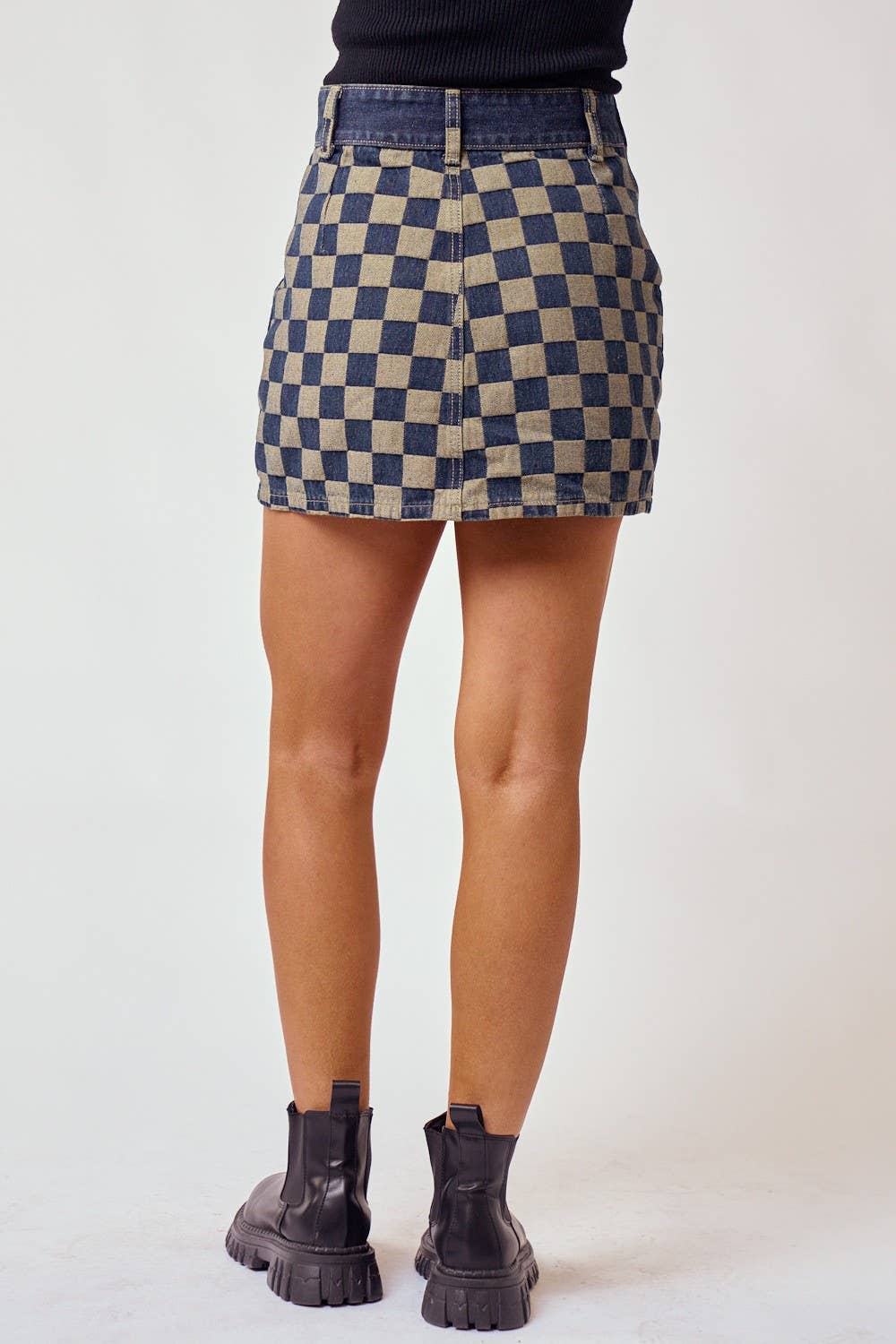 CHECKERED MINI DENIM SKIRT WITH POCKETS