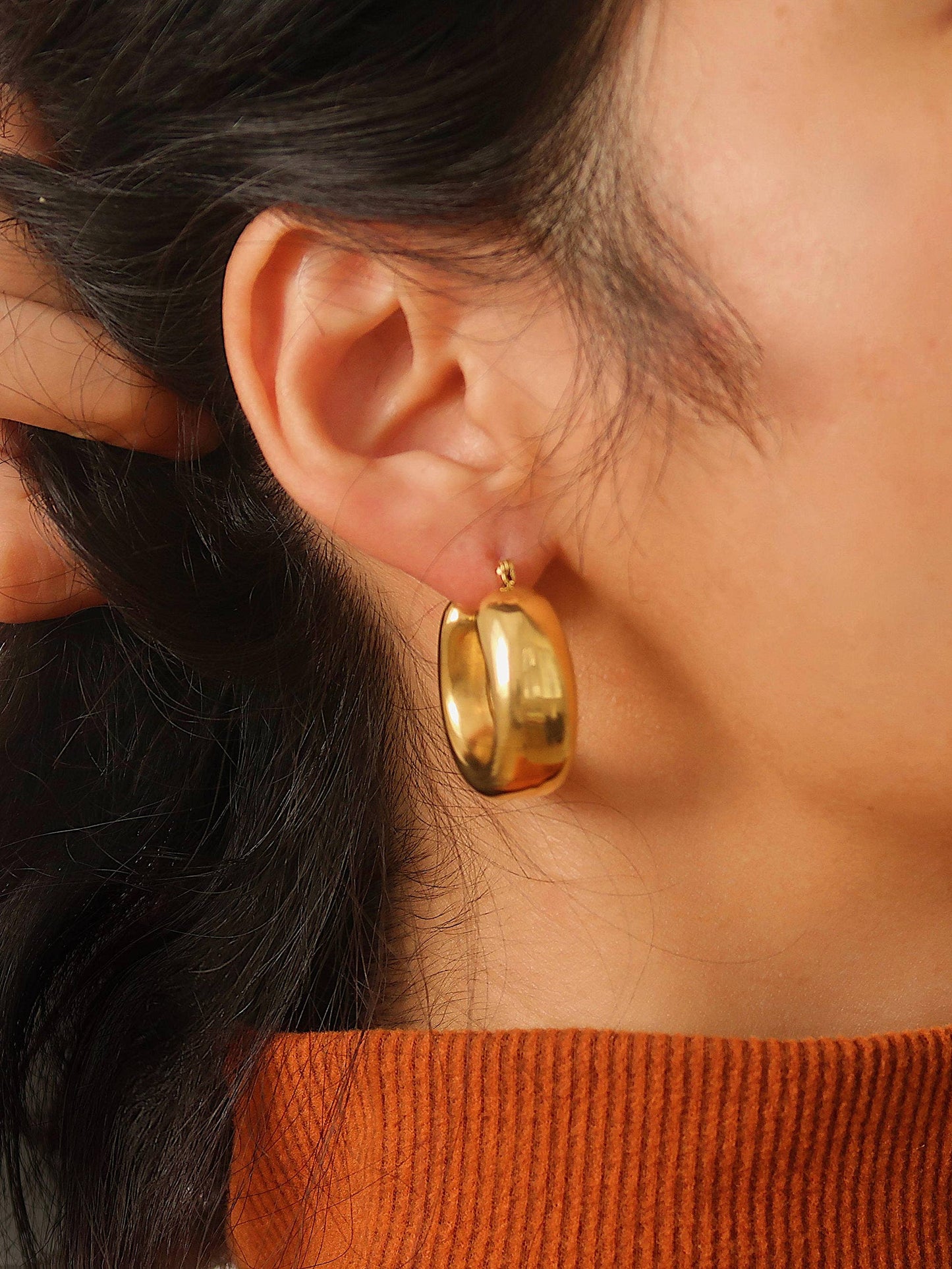 Classic U Hoop Earring