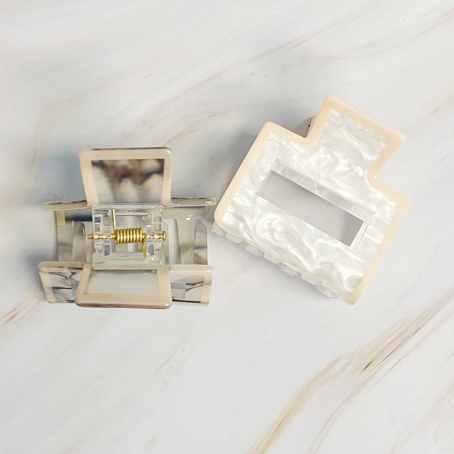 Marble Mix Hair Claw Set