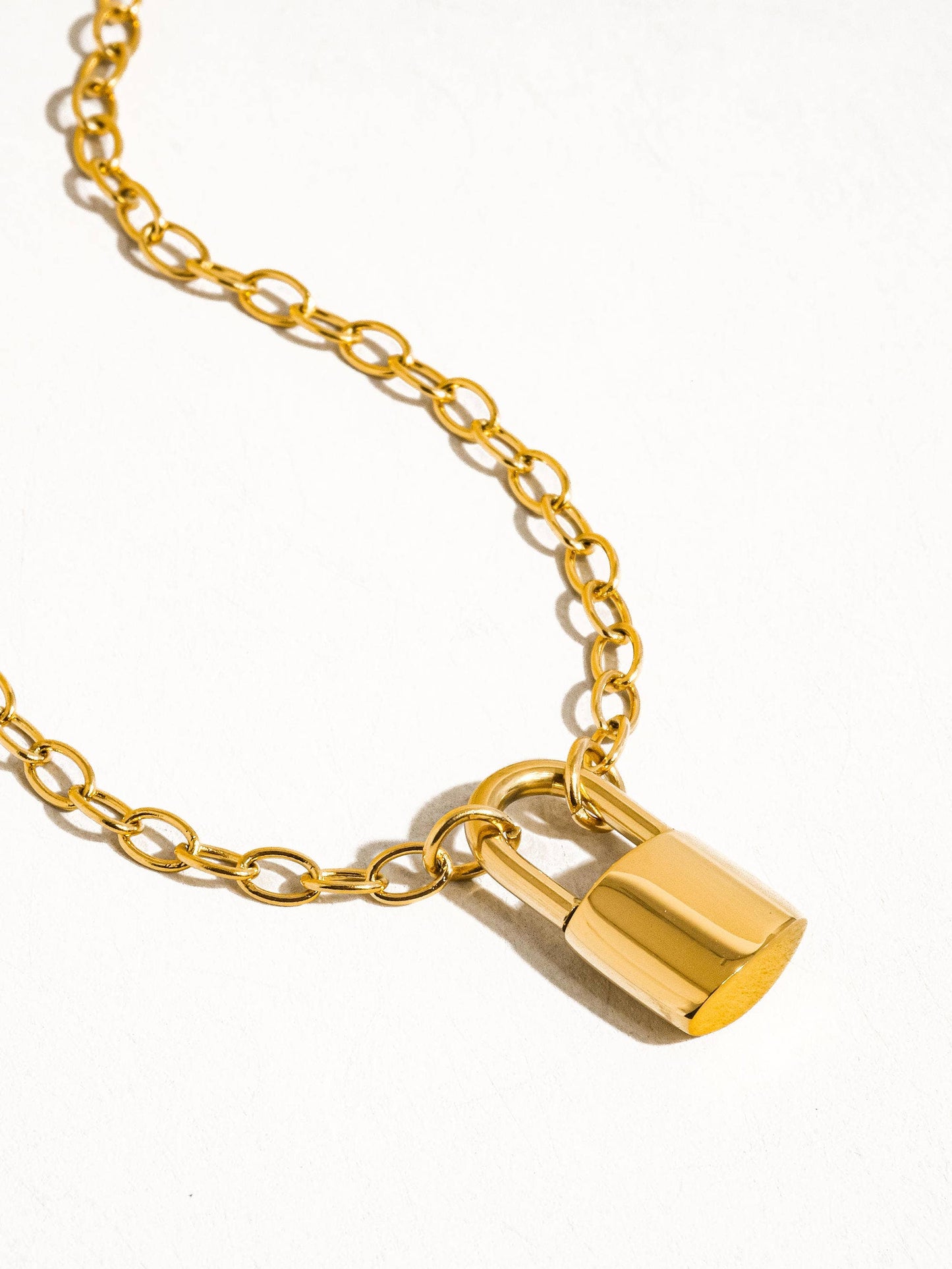 18K Non-Tarnish Lock Chain Necklace