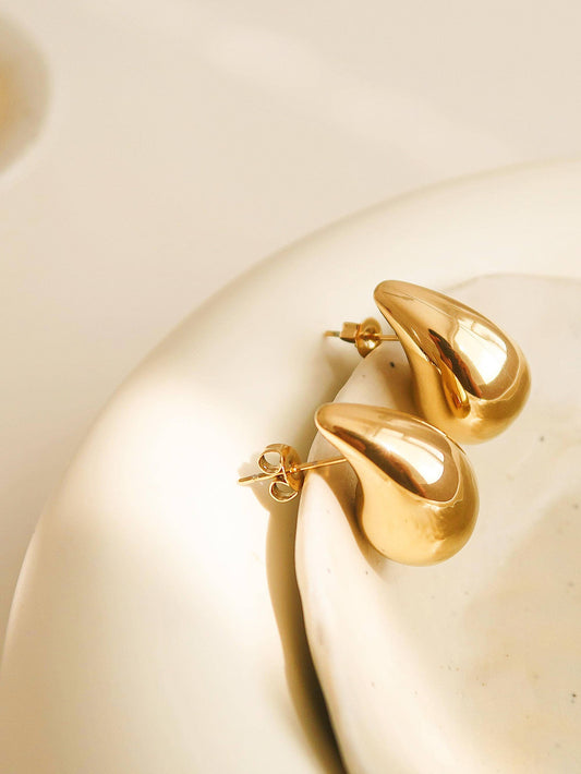 Huggie Droplet Earring