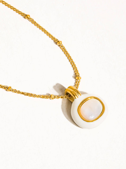 White Chandelle Necklace